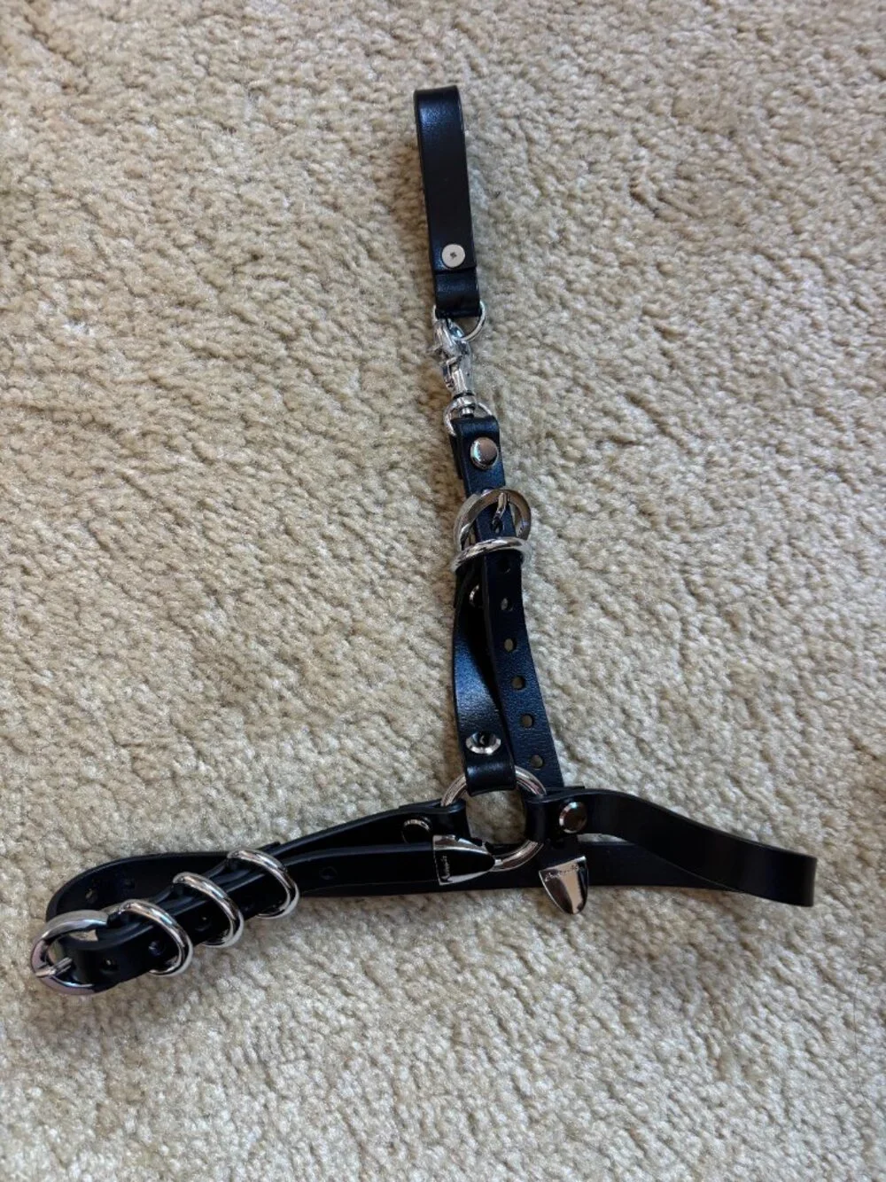 NWOT Creepy Yeha Pair of Garters - Black with silver hardware
